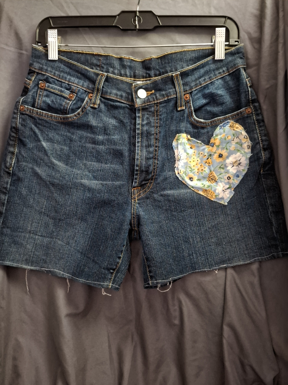 Vintage Lucky Brand Denim Women's Denim Cut-Off Shorts with Floral Heart Patch